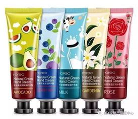 老鳳祥免費(fèi)派發(fā)好禮了